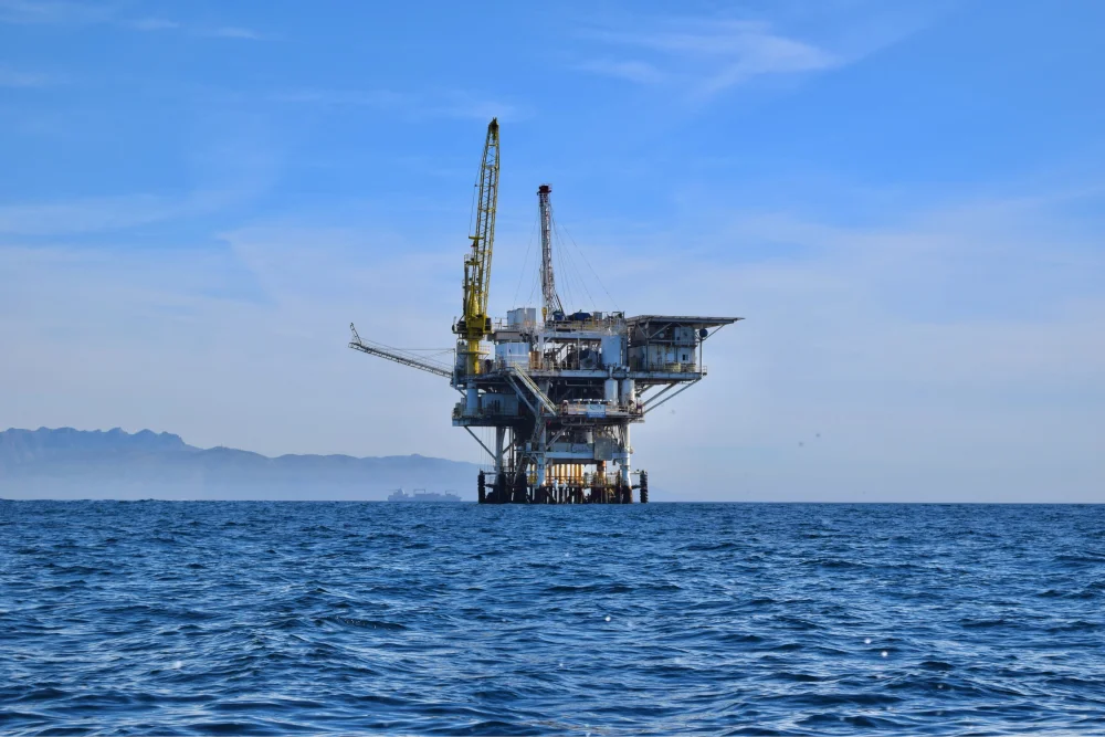 offshore oil drilling rig