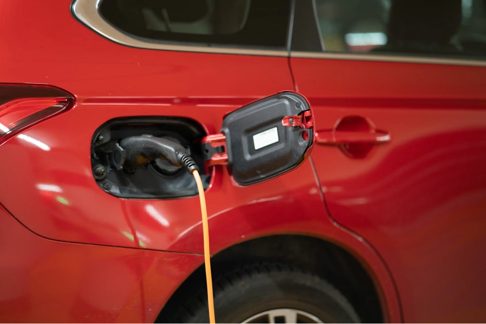 how much does it cost to charge an electric vehicle