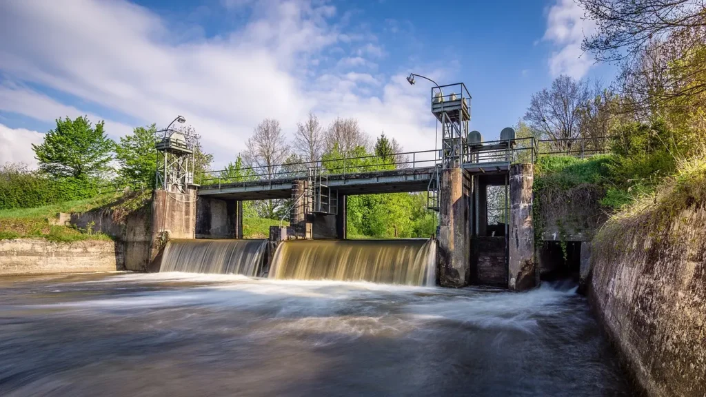 Hydropoewr plant