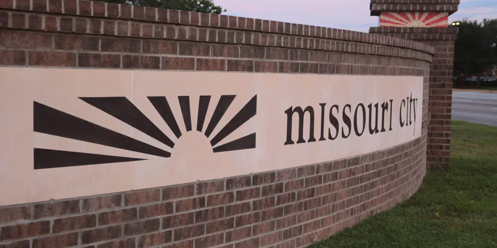 missouri city welcome sign