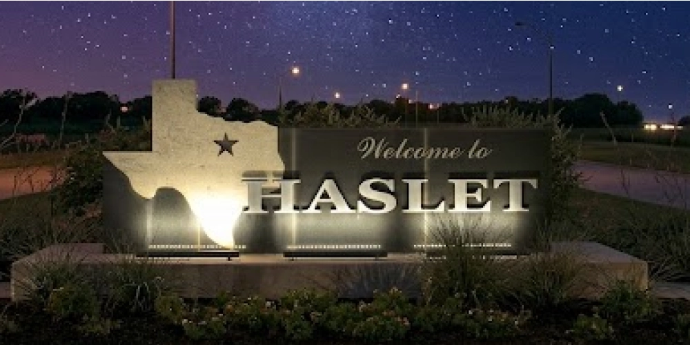 welcome to haslet sign